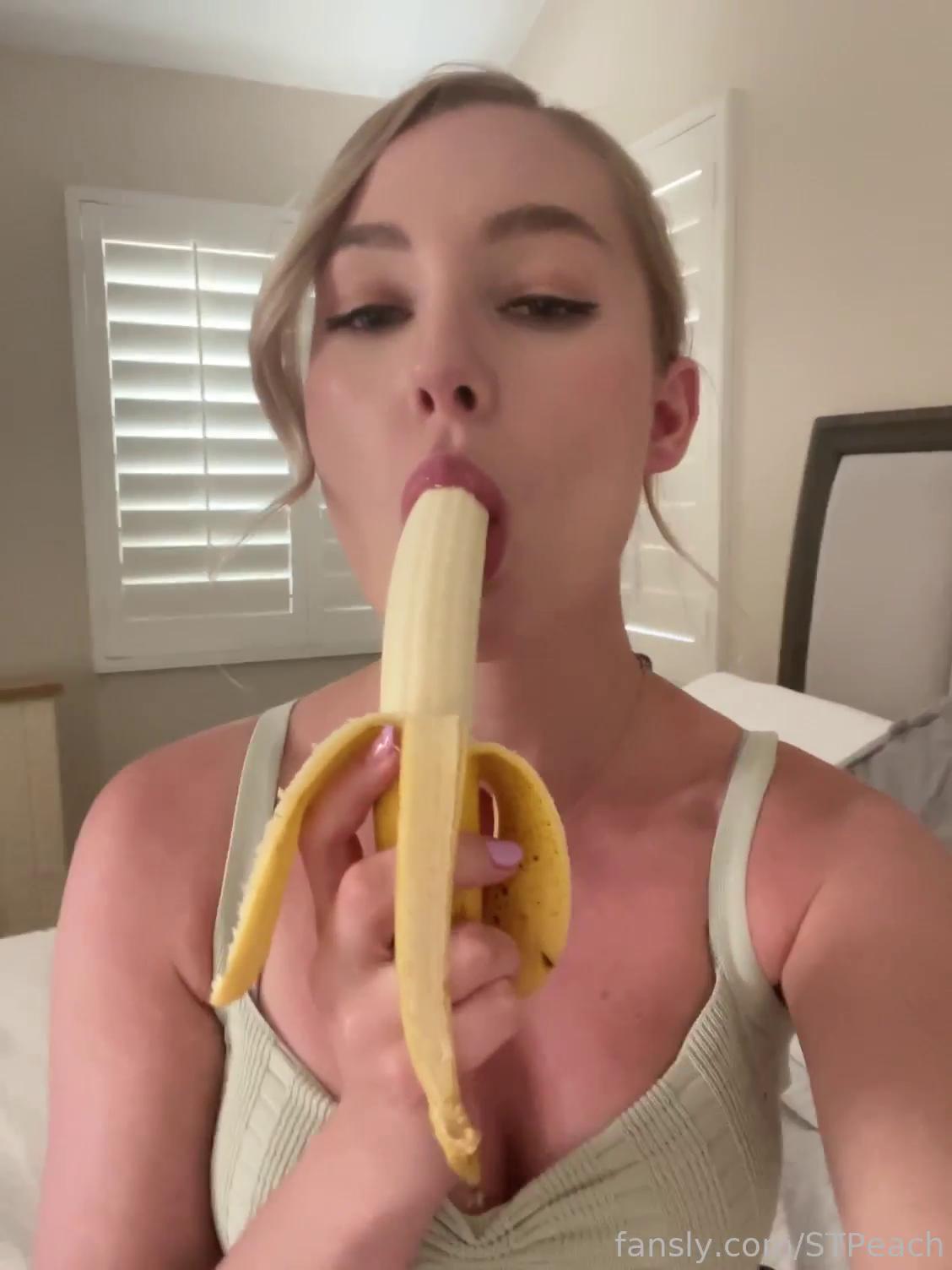 STPeach Banana Deepthroat Fansly Video Leaked