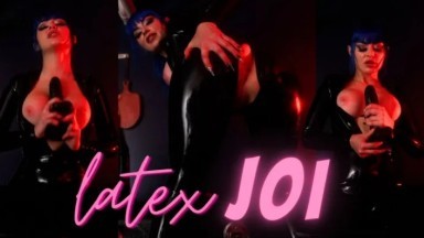 Jewelz Blu – In Your Cage Latex JOI