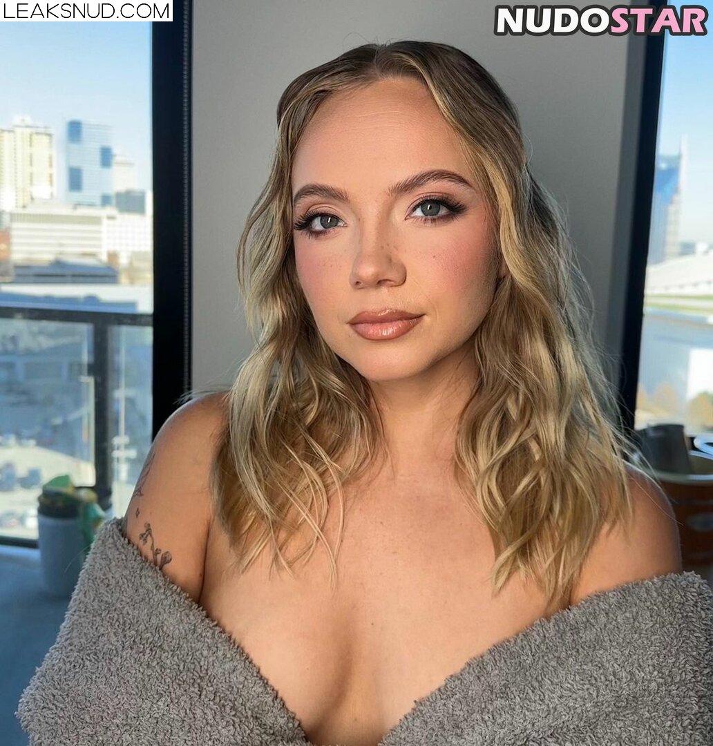 Danielle Bradbery / daniellebradbery / southdakotahottie Leaks Photos Nude Onlyfans - EroMe