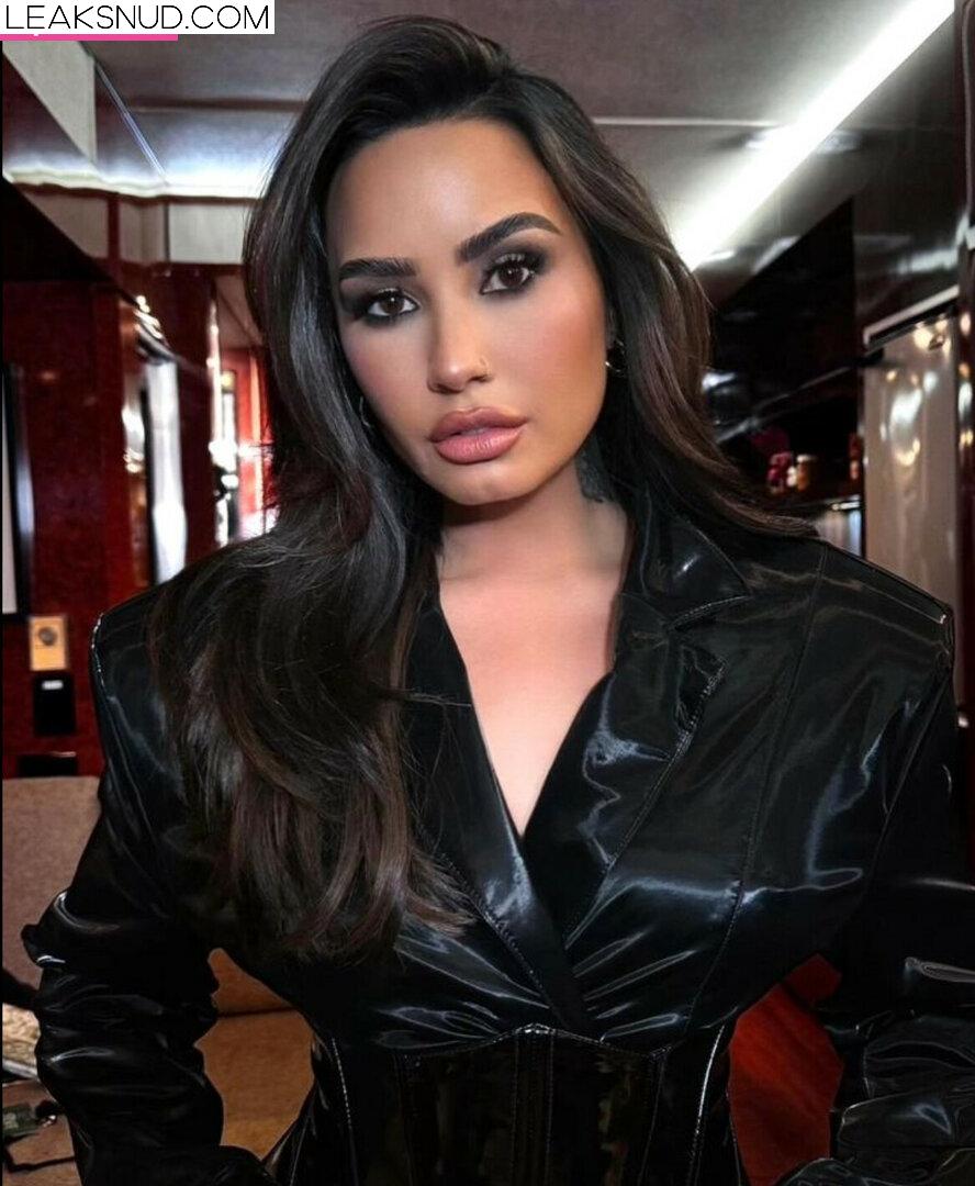 Demi Lovato / ddlovato Leaks Photos Nude Onlyfans - EroMe