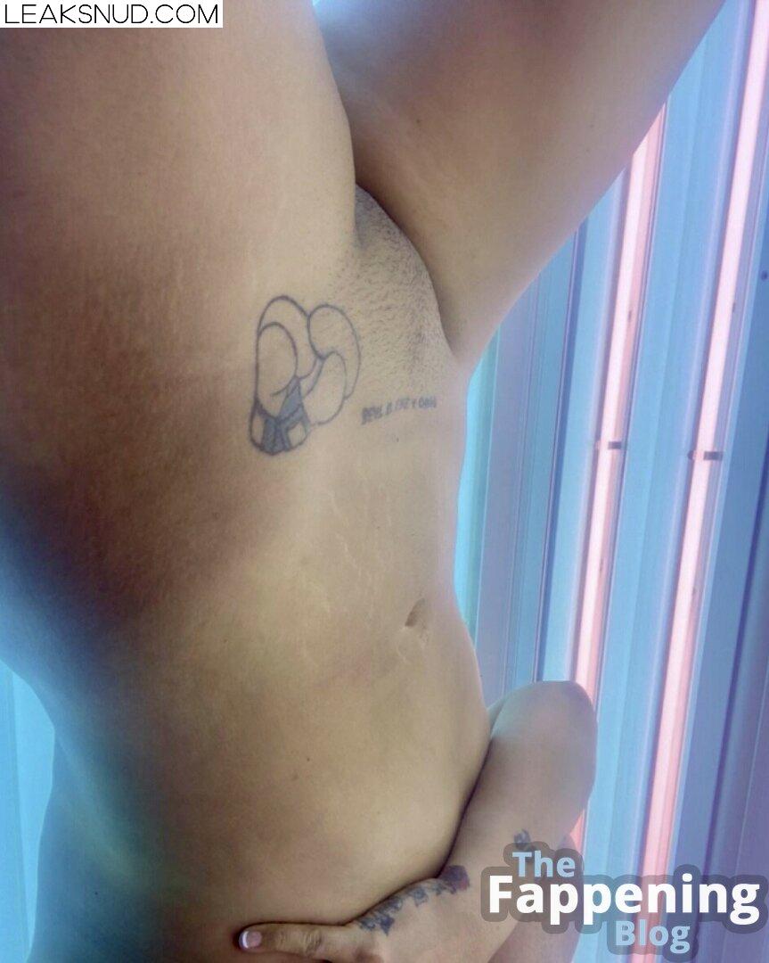 pinkfloweremoji / pinkfloweremoji_ Leaks Photos Nude Onlyfans - EroMe